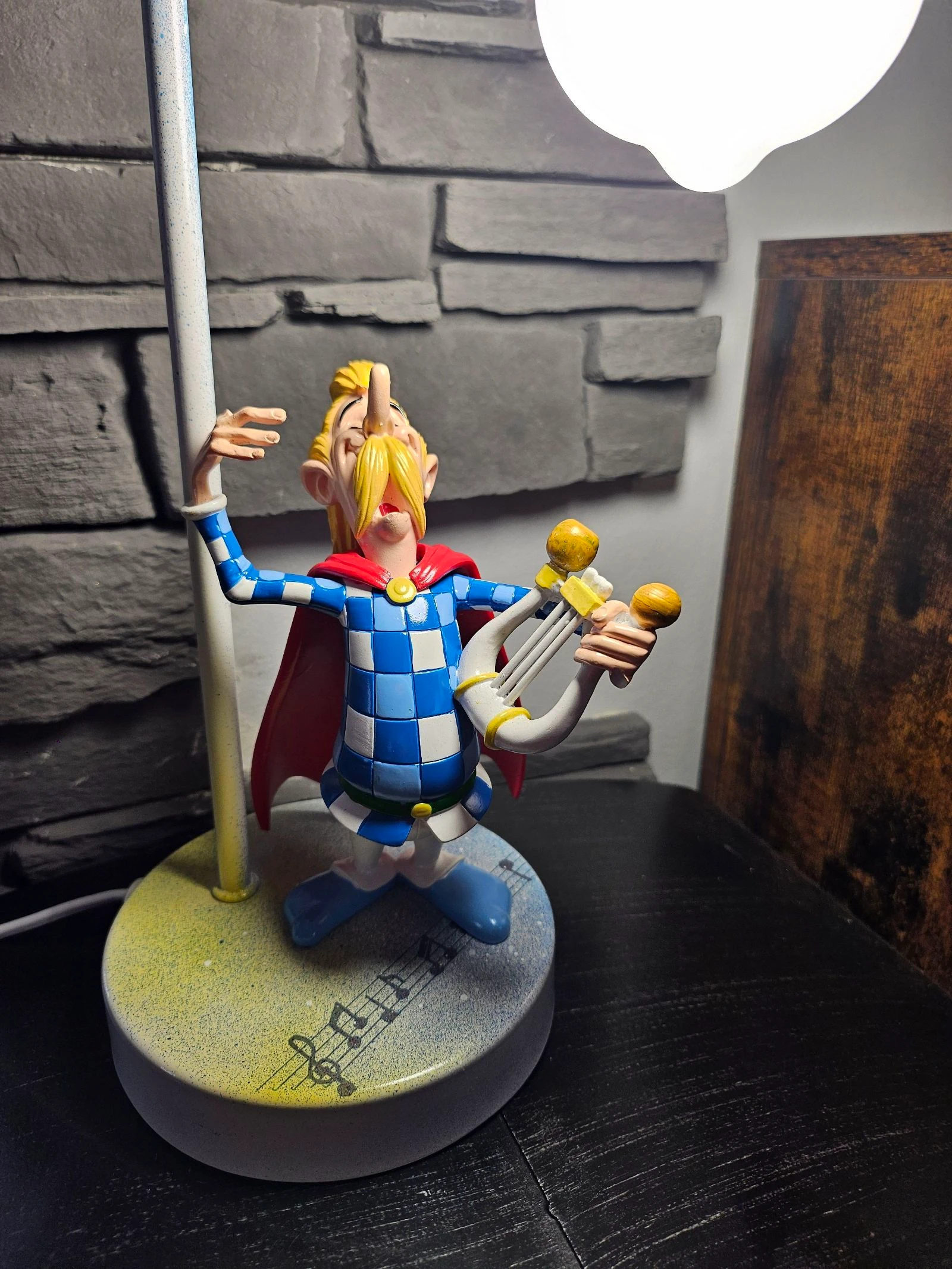 Lampe style asterix